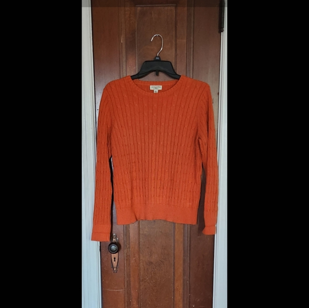 St. John's Bay burnt orange cableknit sweater size PL